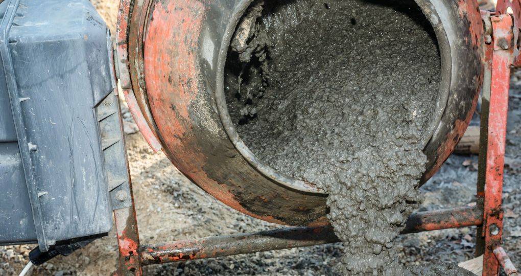 preparare beton betoniera